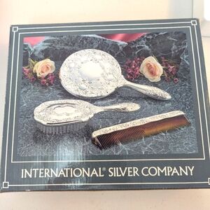 International Silver Company Vanity Set